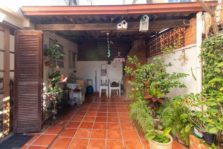 Apartamento à venda com 61m², 2 quartos e sem vaga Apartamento à venda com 61m², 2 quartos e sem vagaQuintal