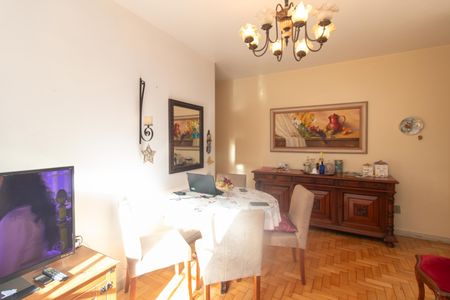 Sala de apartamento à venda com 2 quartos, 61m² em Santana, Porto Alegre
