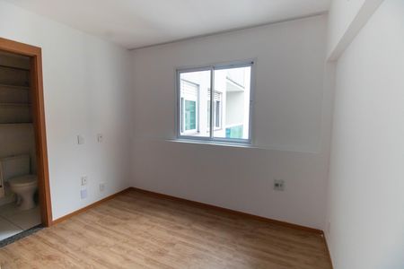 Apartamento para alugar com 65m², 3 quartos e 1 vaga Apartamento para alugar com 65m², 3 quartos e 1 vagaSuíte