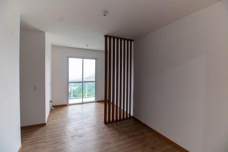 Apartamento para alugar com 65m², 3 quartos e 1 vaga Apartamento para alugar com 65m², 3 quartos e 1 vagaSala