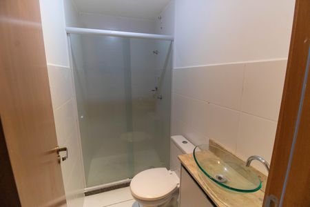 Apartamento para alugar com 65m², 3 quartos e 1 vaga Apartamento para alugar com 65m², 3 quartos e 1 vagaBanheiro Social