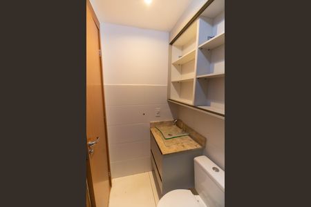 Apartamento para alugar com 65m², 3 quartos e 1 vaga Apartamento para alugar com 65m², 3 quartos e 1 vagaBanheiro da Suíte