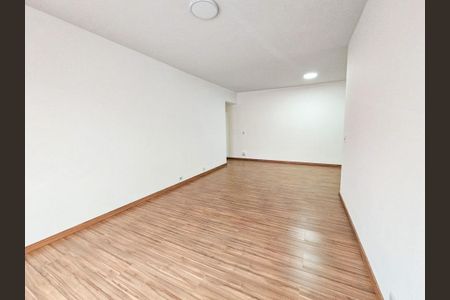 Sala de apartamento à venda com 3 quartos, 85m² em Santo Amaro, São Paulo
