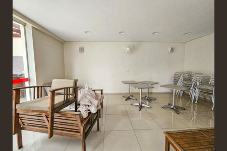 Apartamento à venda com 85m², 3 quartos e 1 vaga Apartamento à venda com 85m², 3 quartos e 1 vagaÁrea comum - Salão de festas