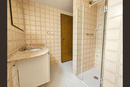 Apartamento à venda com 85m², 3 quartos e 1 vaga Apartamento à venda com 85m², 3 quartos e 1 vagaBanheiro da Suíte