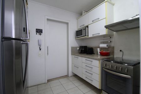Apartamento à venda com 66m², 2 quartos e 1 vagaCozinha e Área de Serviço
