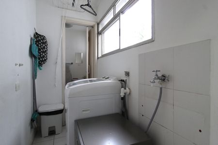 Apartamento à venda com 66m², 2 quartos e 1 vagaCozinha e Área de Serviço