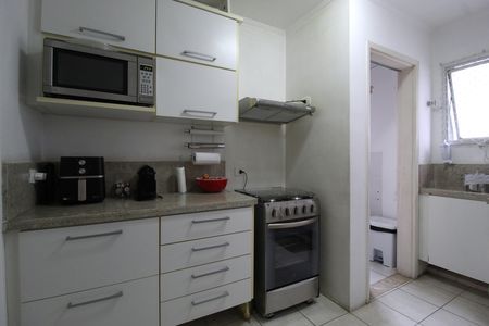 Apartamento à venda com 66m², 2 quartos e 1 vagaCozinha e Área de Serviço