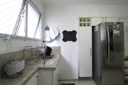 Apartamento à venda com 66m², 2 quartos e 1 vagaCozinha e Área de Serviço