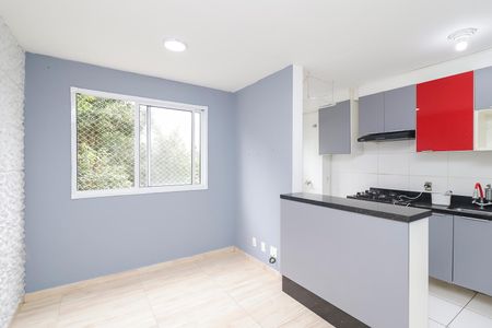Sala de apartamento para alugar com 2 quartos, 40m² em Jardim Helian, São Paulo