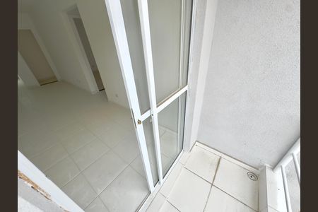 Apartamento para alugar com 48m², 3 quartos e 1 vaga Apartamento para alugar com 48m², 3 quartos e 1 vagaVaranda