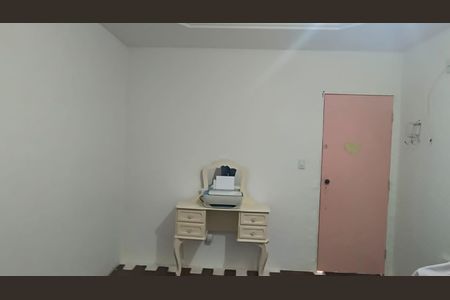 Casa à venda com 150m², 3 quartos e 3 vagasQuarto