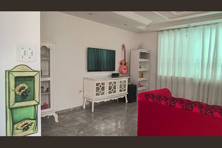 Casa à venda com 150m², 3 quartos e 3 vagasSala