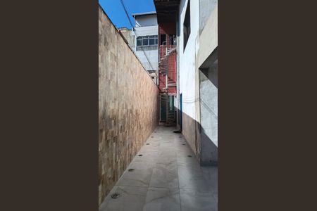 Casa à venda com 150m², 3 quartos e 3 vagasCorredor