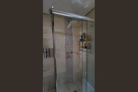 Casa à venda com 150m², 3 quartos e 3 vagasBanheiro