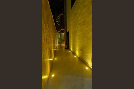 Casa à venda com 150m², 3 quartos e 3 vagasCorredor