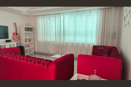 Casa à venda com 150m², 3 quartos e 3 vagasSala