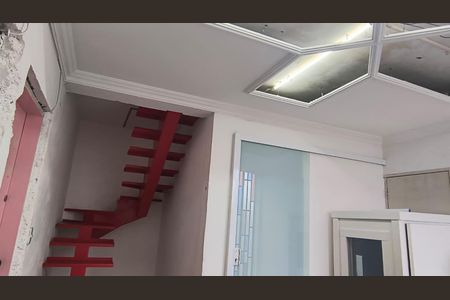 Casa à venda com 150m², 3 quartos e 3 vagasSala