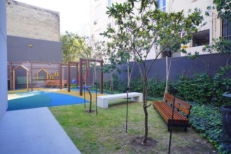 Studio para alugar com 29m², 1 quarto e sem vaga Studio para alugar com 29m², 1 quarto e sem vagaÁrea comum - Playground