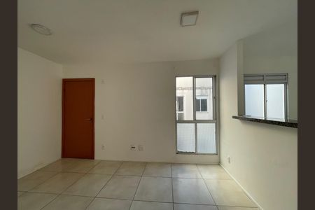 Apartamento à venda com 75m², 2 quartos e 1 vaga Apartamento à venda com 75m², 2 quartos e 1 vagaSala