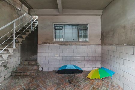 Casa para alugar com 38m², 1 quarto e 1 vaga Casa para alugar com 38m², 1 quarto e 1 vagaGaragem