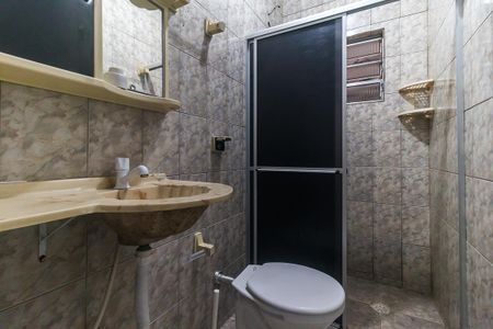 Casa para alugar com 38m², 1 quarto e 1 vaga Casa para alugar com 38m², 1 quarto e 1 vagaBanheiro