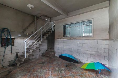 Casa para alugar com 38m², 1 quarto e 1 vaga Casa para alugar com 38m², 1 quarto e 1 vagaGaragem
