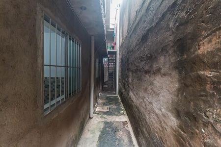 Casa para alugar com 38m², 1 quarto e 1 vaga Casa para alugar com 38m², 1 quarto e 1 vagaCorredor