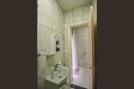 Casa à venda com 131m², 3 quartos e 2 vagasBanheiro de serviço