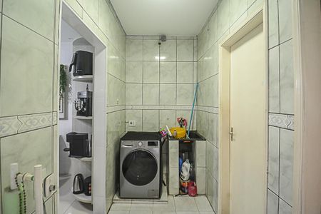 Casa à venda com 131m², 3 quartos e 2 vagasÁrea de Serviço