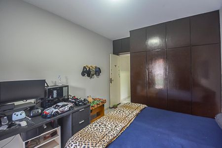 Casa à venda com 131m², 3 quartos e 2 vagasQuarto 2
