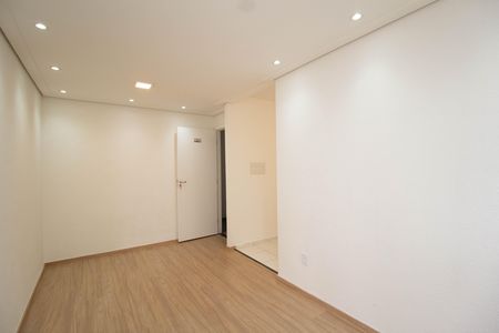 Sala de apartamento à venda com 2 quartos, 40m² em Jardim das Gracas, São Paulo