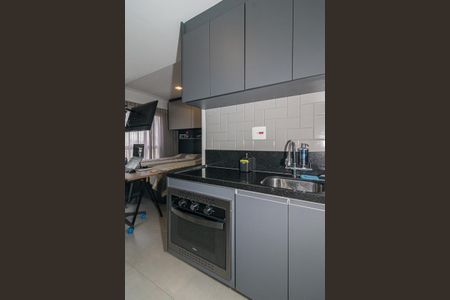 Studio para alugar com 27m², 1 quarto e sem vaga Studio para alugar com 27m², 1 quarto e sem vagaCozinha
