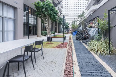 Studio para alugar com 27m², 1 quarto e sem vaga Studio para alugar com 27m², 1 quarto e sem vagaÁrea externa