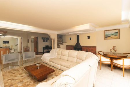 Sala de casa para alugar com 3 quartos, 800m² em Tucuruvi, São Paulo
