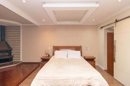 Casa para alugar com 800m², 3 quartos e 4 vagas Casa para alugar com 800m², 3 quartos e 4 vagasQuarto Suíte 3
