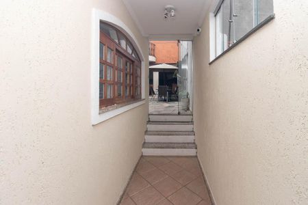 Casa para alugar com 800m², 3 quartos e 4 vagas Casa para alugar com 800m², 3 quartos e 4 vagasCorredor externo