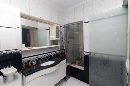 Casa para alugar com 800m², 3 quartos e 4 vagas Casa para alugar com 800m², 3 quartos e 4 vagasBanheiro da Suíte 3