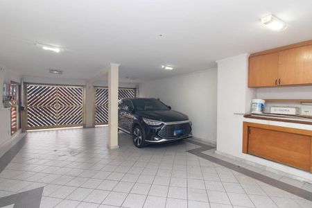Casa para alugar com 800m², 3 quartos e 4 vagas Casa para alugar com 800m², 3 quartos e 4 vagasGaragem