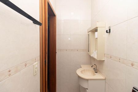 Casa para alugar com 800m², 3 quartos e 4 vagas Casa para alugar com 800m², 3 quartos e 4 vagasBanheiro da Suíte 2