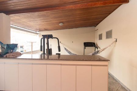 Casa para alugar com 800m², 3 quartos e 4 vagas Casa para alugar com 800m², 3 quartos e 4 vagasÁrea de Serviço
