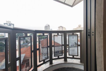 Casa para alugar com 800m², 3 quartos e 4 vagas Casa para alugar com 800m², 3 quartos e 4 vagasSacada da Suíte 2