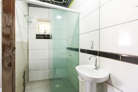 Casa à venda com 185m², 4 quartos e 1 vaga Casa à venda com 185m², 4 quartos e 1 vagaBanheiro da Suíte