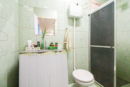 Casa à venda com 185m², 4 quartos e 1 vaga Casa à venda com 185m², 4 quartos e 1 vagaBanheiro
