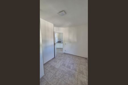 Quarto de apartamento para alugar com 1 quarto, 45m² em Itapuã, Salvador