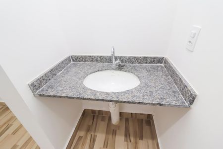 Apartamento à venda com 36m², 2 quartos e sem vagaBanheiro