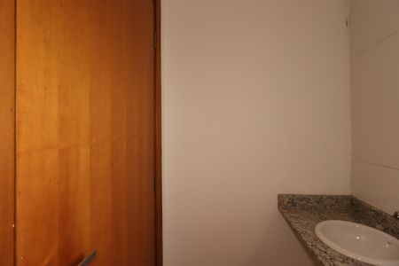 Apartamento para alugar com 49m², 2 quartos e 1 vagaBanheiro Social