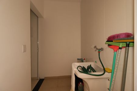 Apartamento para alugar com 49m², 2 quartos e 1 vagaÁrea de Serviço