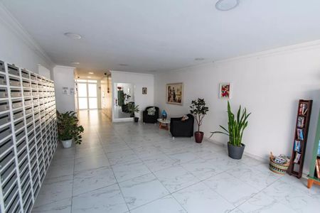 Studio para alugar com 68m², 0 quarto e 1 vaga Studio para alugar com 68m², 0 quarto e 1 vagaHall de entrada