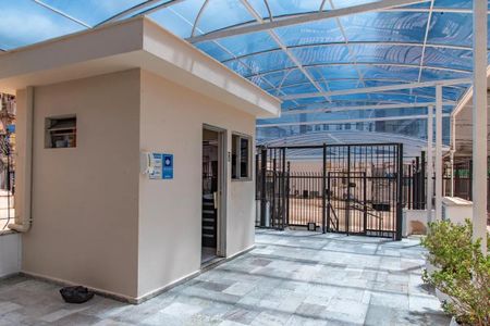 Studio para alugar com 68m², 0 quarto e 1 vaga Studio para alugar com 68m², 0 quarto e 1 vagaEntrada